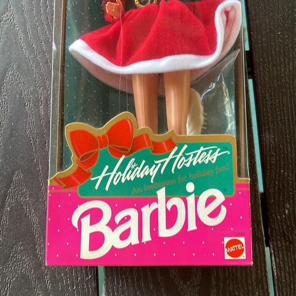 NRFB Vintage Holiday Hostess Barbie Doll 🎄 - Picture 4 of 13